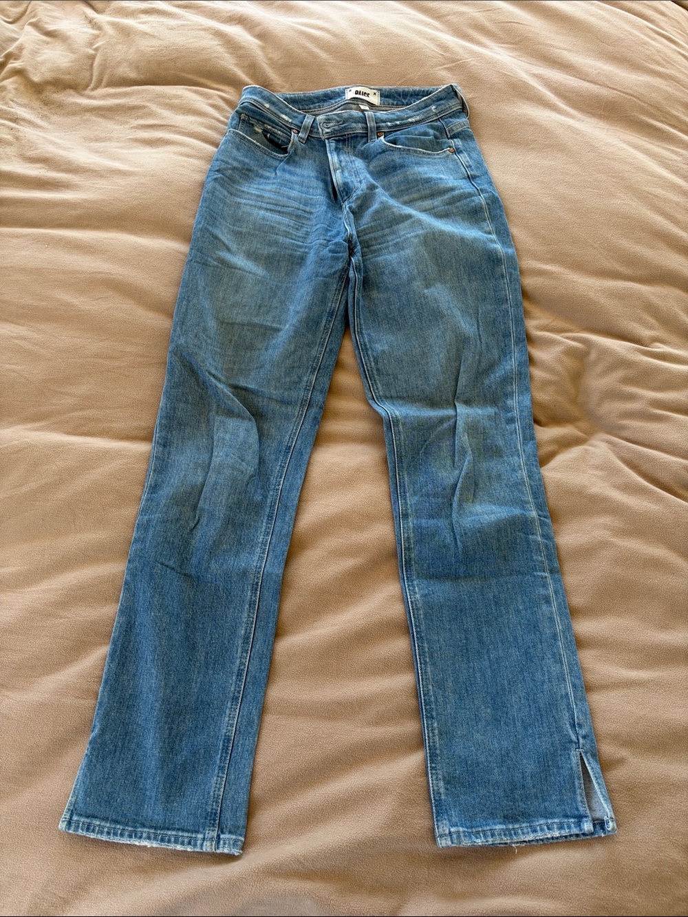 PAIGE Sarah Straight Jeans